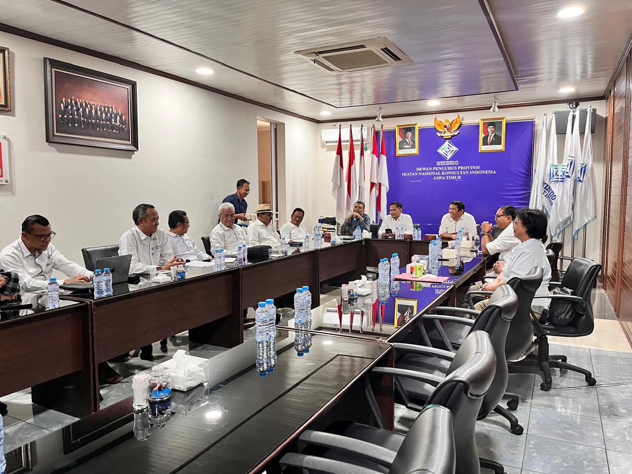 Prodi Magister Arsitektur Lakukan Sowan dan Silaturahmi ke INKINDO Provinsi Jawa Timur