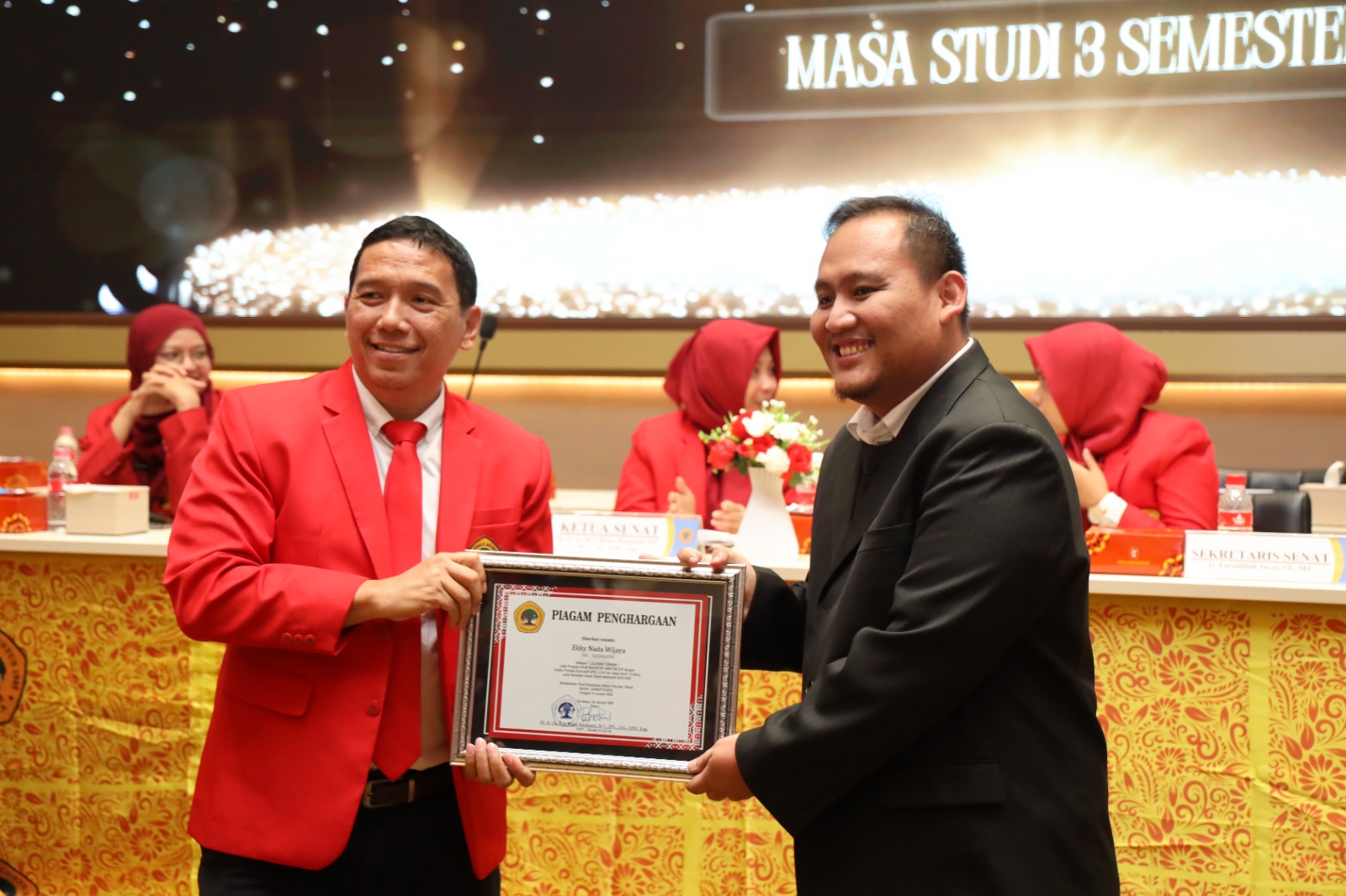 Magister Arsitektur Catat Prestasi Perdana: Angkatan Pertama Raih Lulusan Terbaik Ber-IPK 4,00